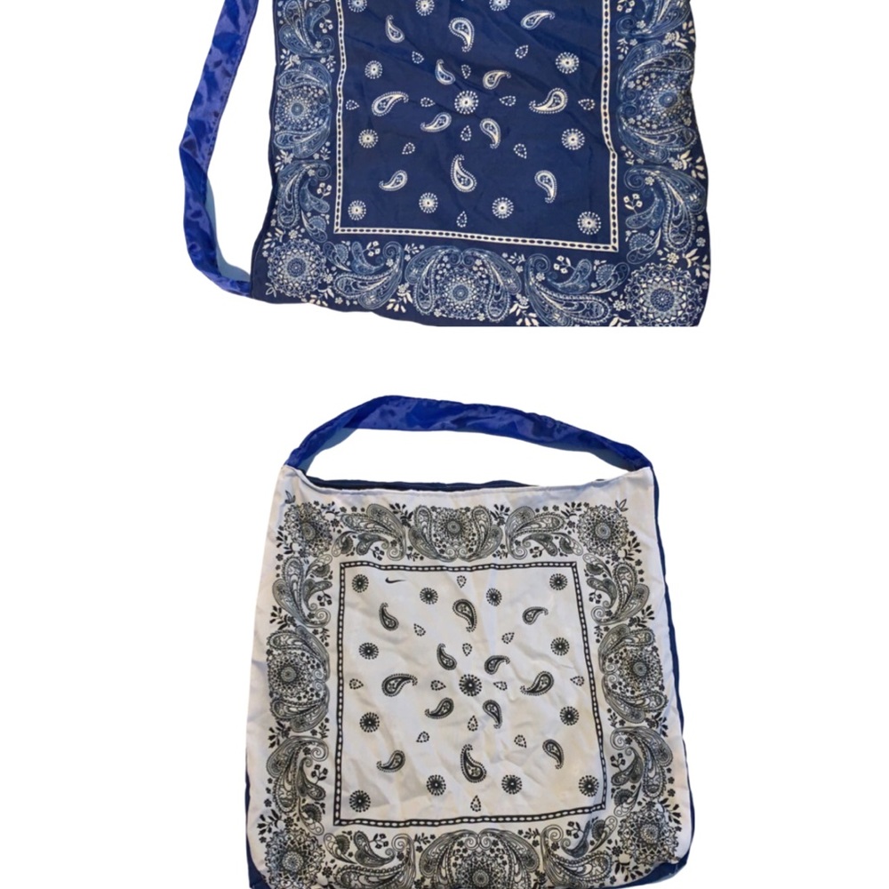 Half blue half white bandanna silk bag